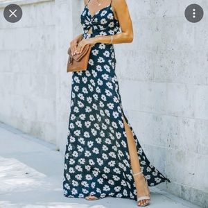 Dee Elly Maxi Dress